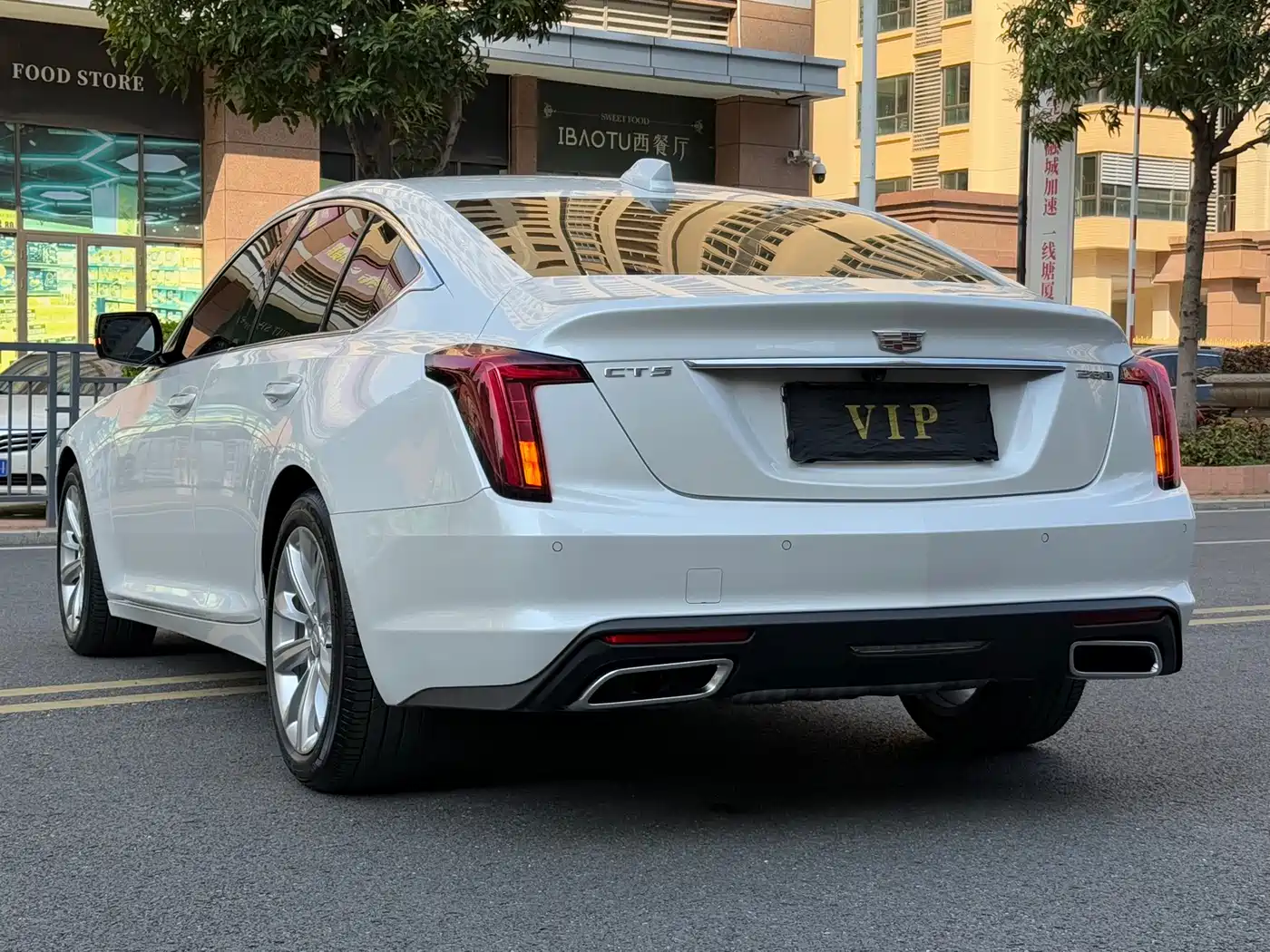 Cadillac CT5 2024 28T Luxury Model Pro фото 6