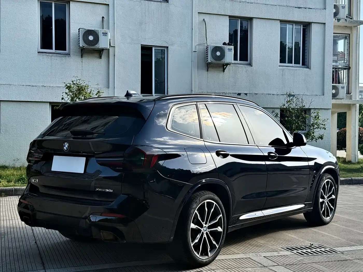 BMW X3 2022 xDrive30i Leading M Night Package фото 11