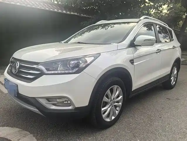  Dongfeng Aeolus Dongfeng Fengshen AX7 2016 2.0L Automatic Smart Joy
