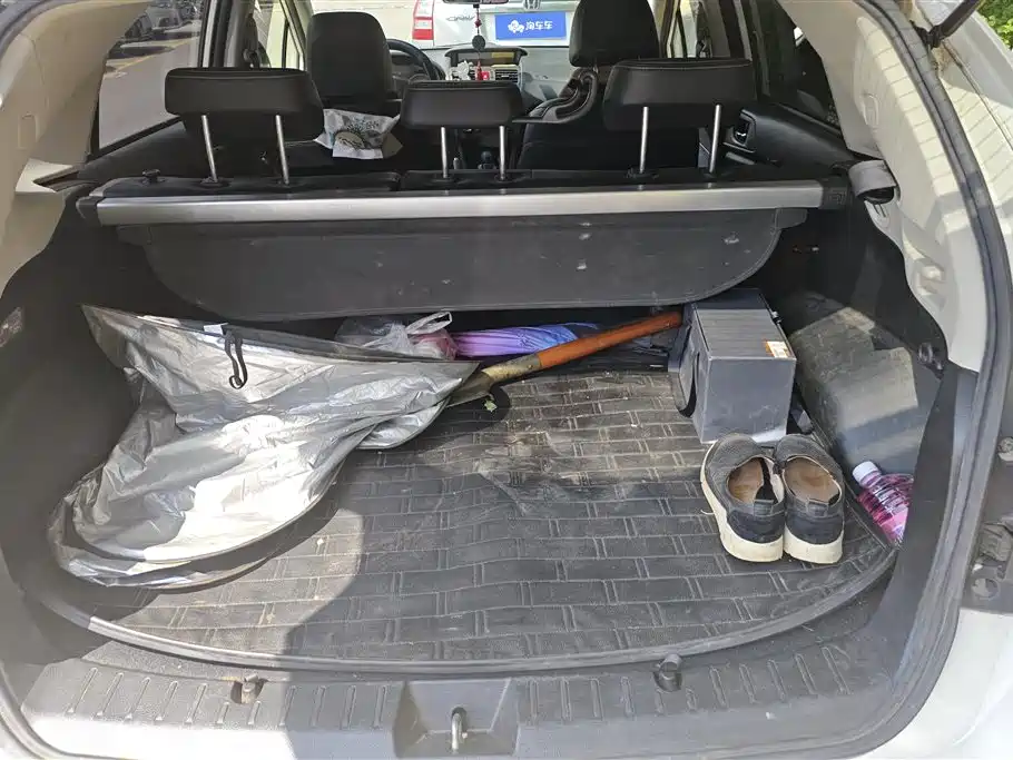 Subaru XV 2014 2.0i Luxury фото 4