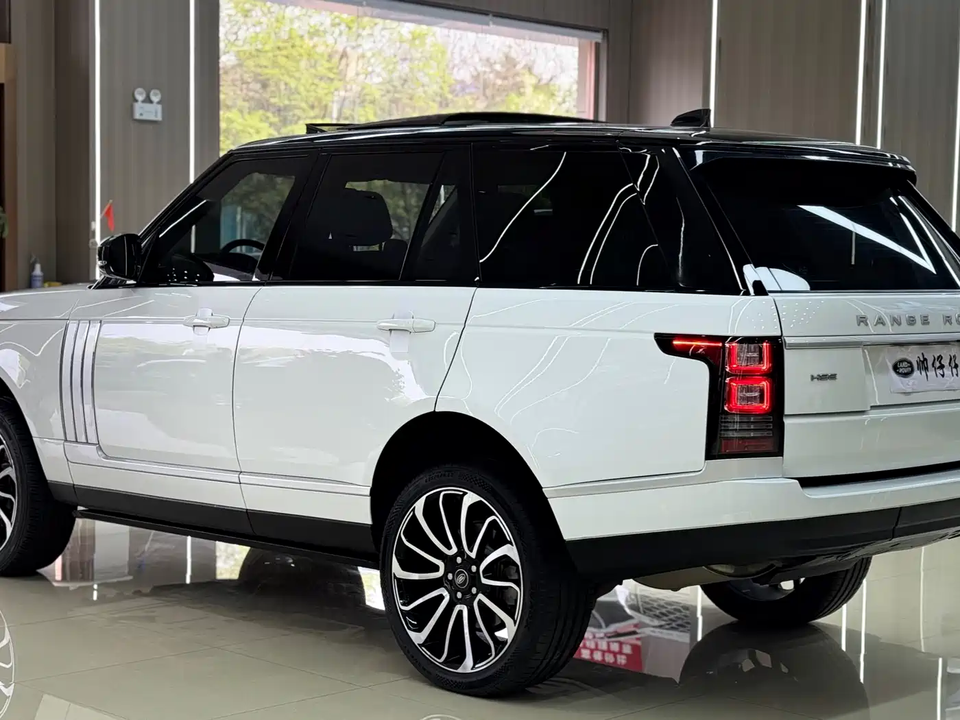 Land Rover Range Rover 2017 3.0 SC V6 Vogue фото 17