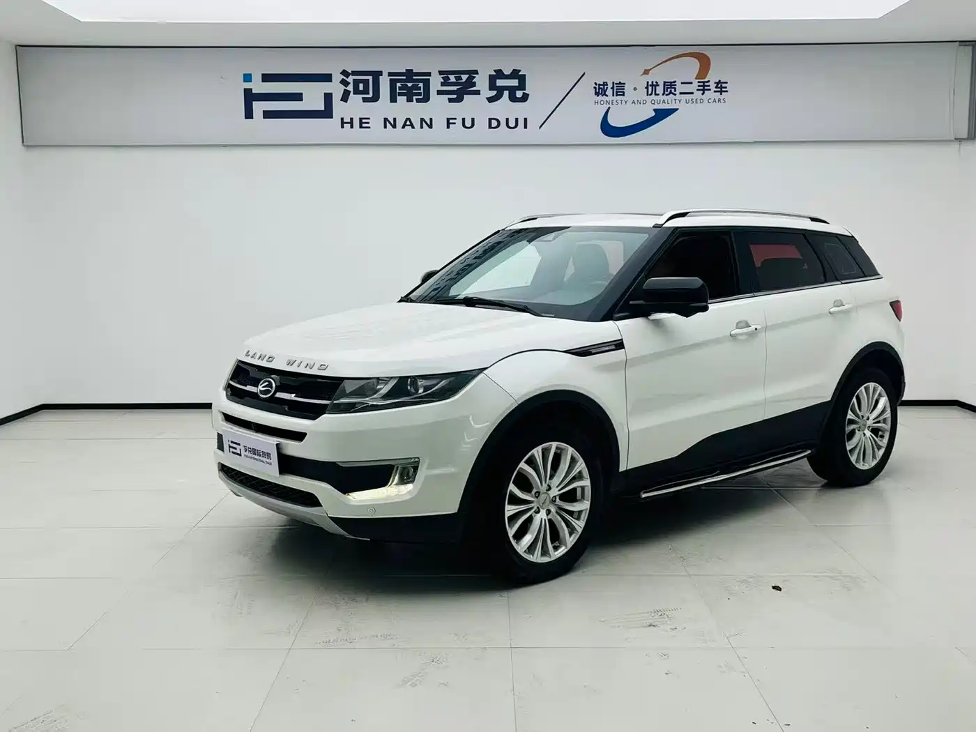 Landwind X7 2018 2016 2.0T Panorama Luxury