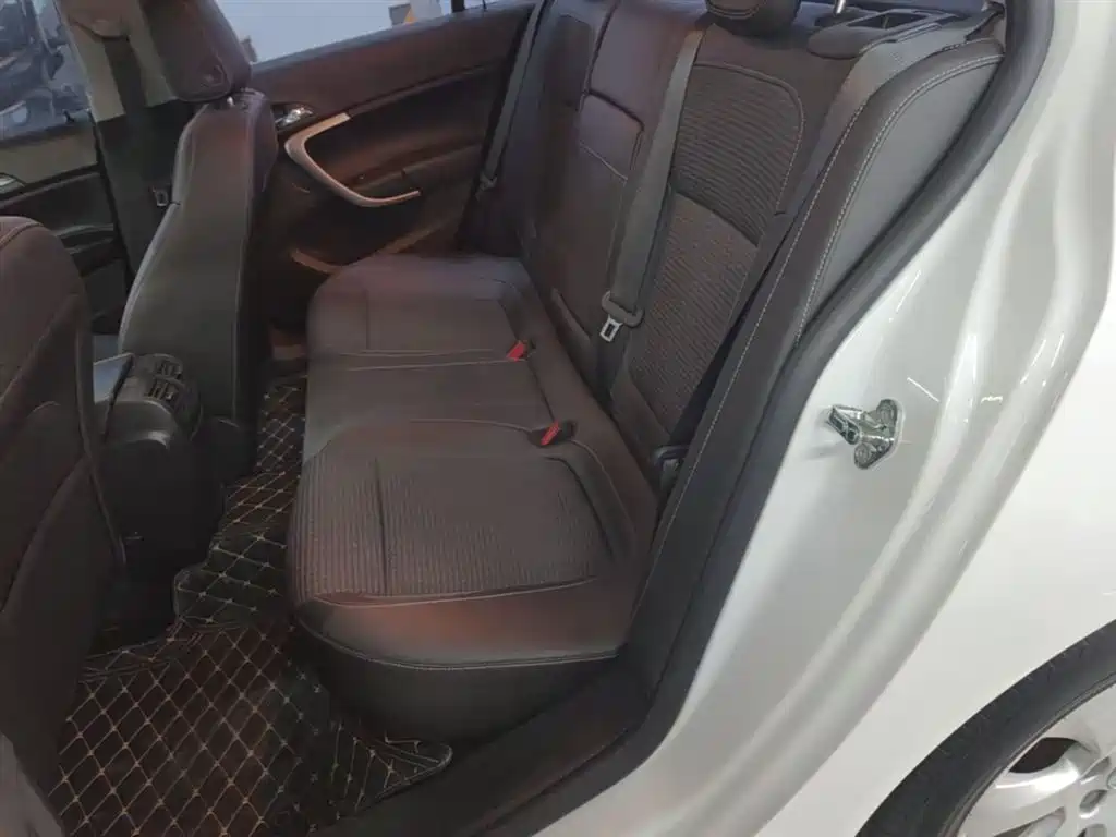 Buick Regal 2015 1.6T Leading Tech Edition фото 17