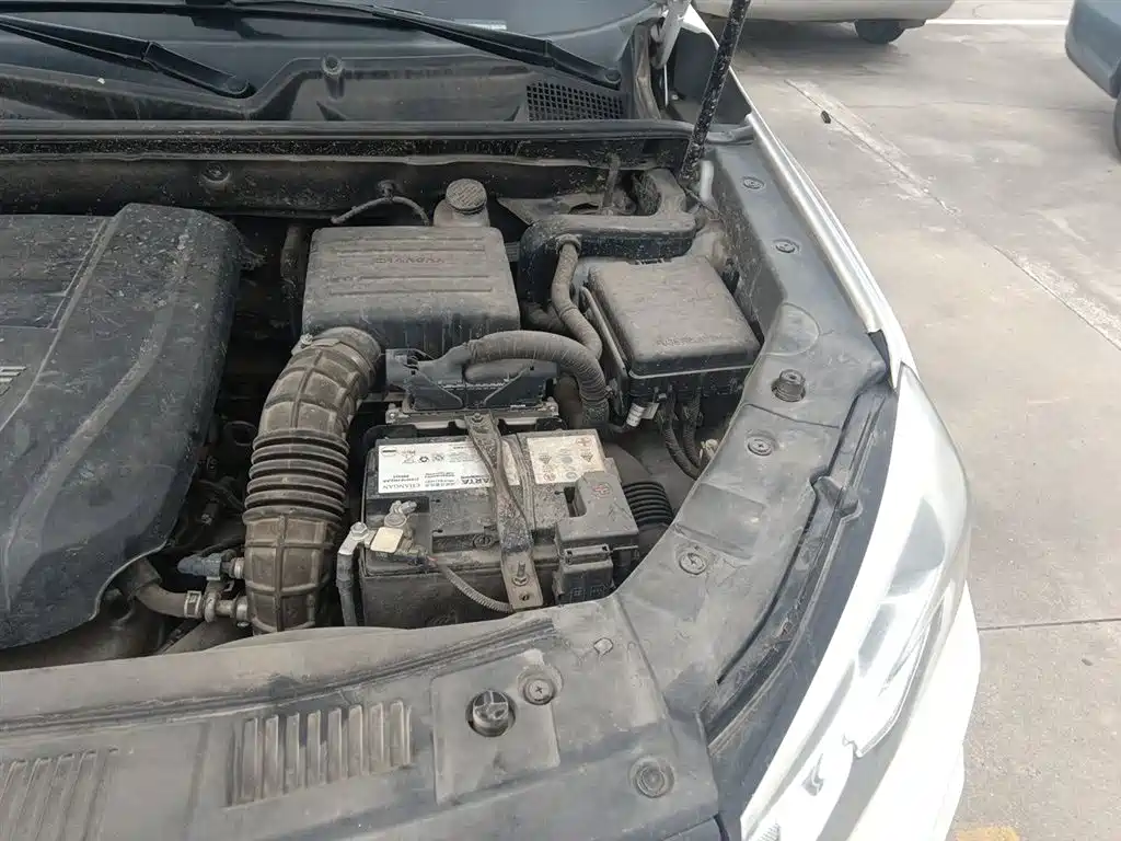 Фото 21 - Changan CS75