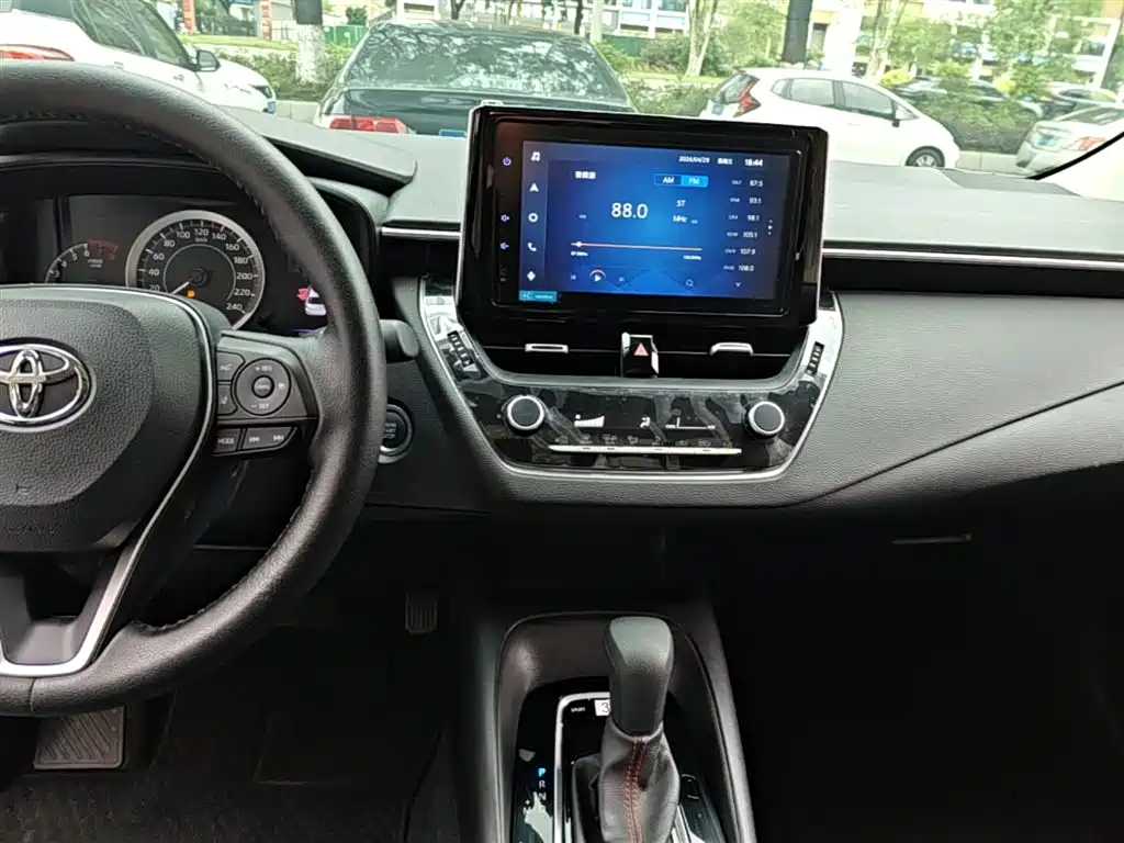 Toyota Corolla 2021 1.2T S-CVT Elite PLUS Edition фото 13