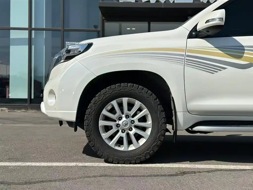 Toyota Prado 2016 3.5L Auto VX NAVI фото 4