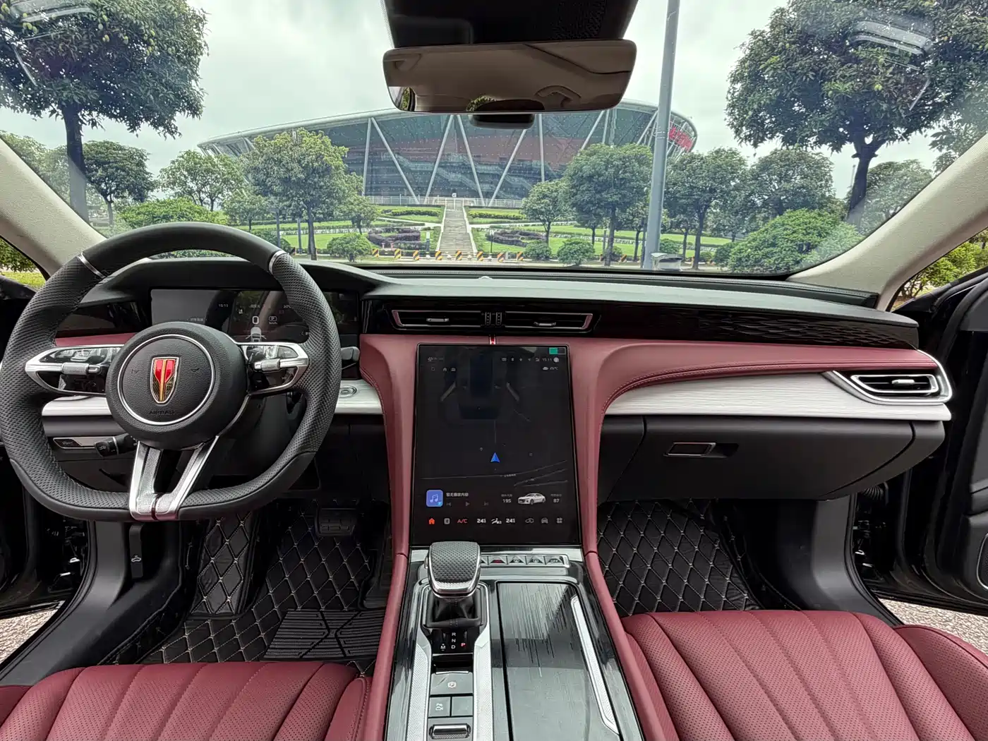 Hongqi H5 2025 2.0T Automatic Mystic Shadow 2 Million Edition фото 9