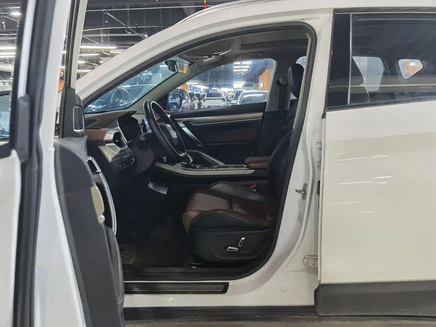 GEELY BINYUE