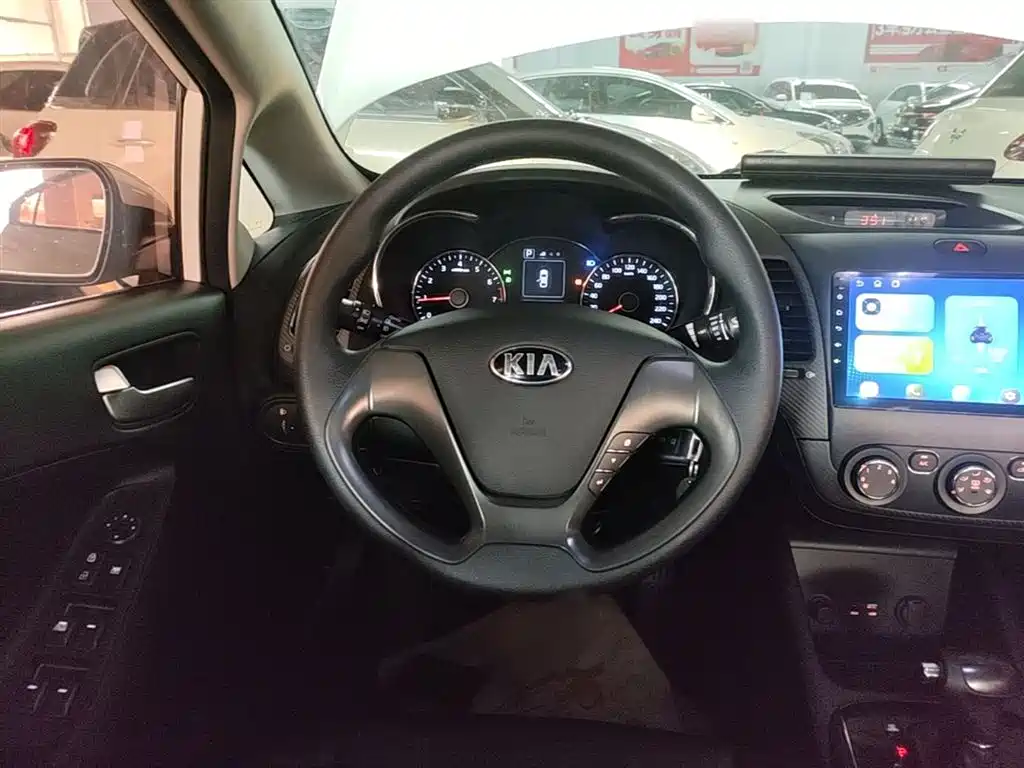 Kia K3 2017 1.6L Automatic 15th Anniversary Special GLS фото 11