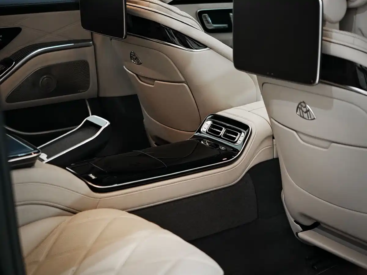 Mercedes-Benz Maybach S-Class 2025 Facelift S 480 4MATIC фото 17