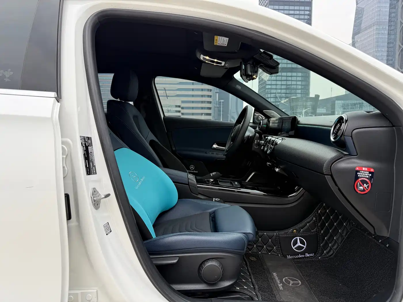 Mercedes-Benz A-Class 2020 Model Facelift A 180 L фото 14