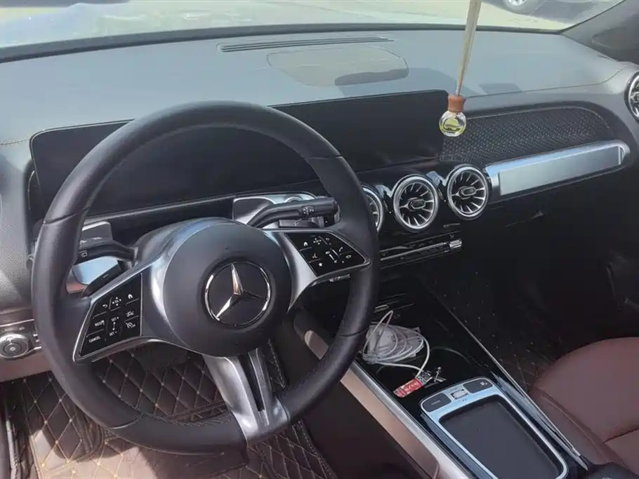 Mercedes-Benz GLB 2024 GLB 200 Dynamic фото 12