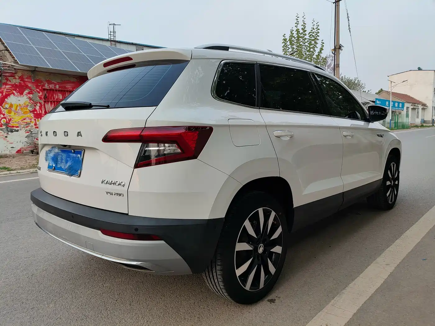 Škoda Karoq 2019 TSI280 Smart Drive Luxury Edition China VI фото 4