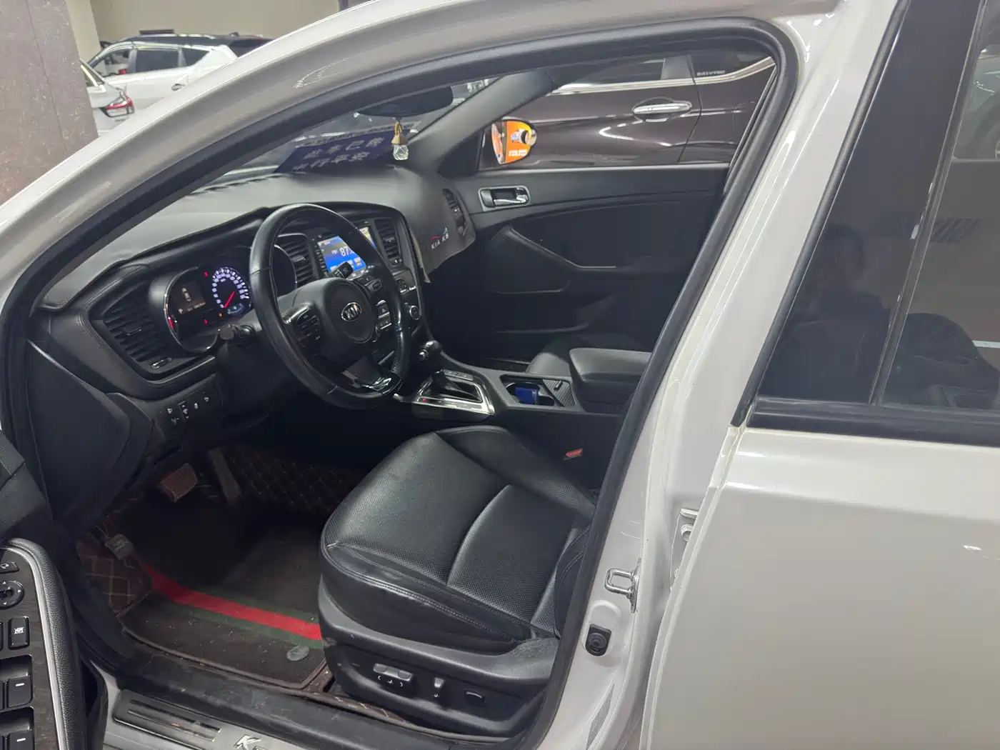 Kia K5 2014 2.0L Automatic LUXURY фото 7