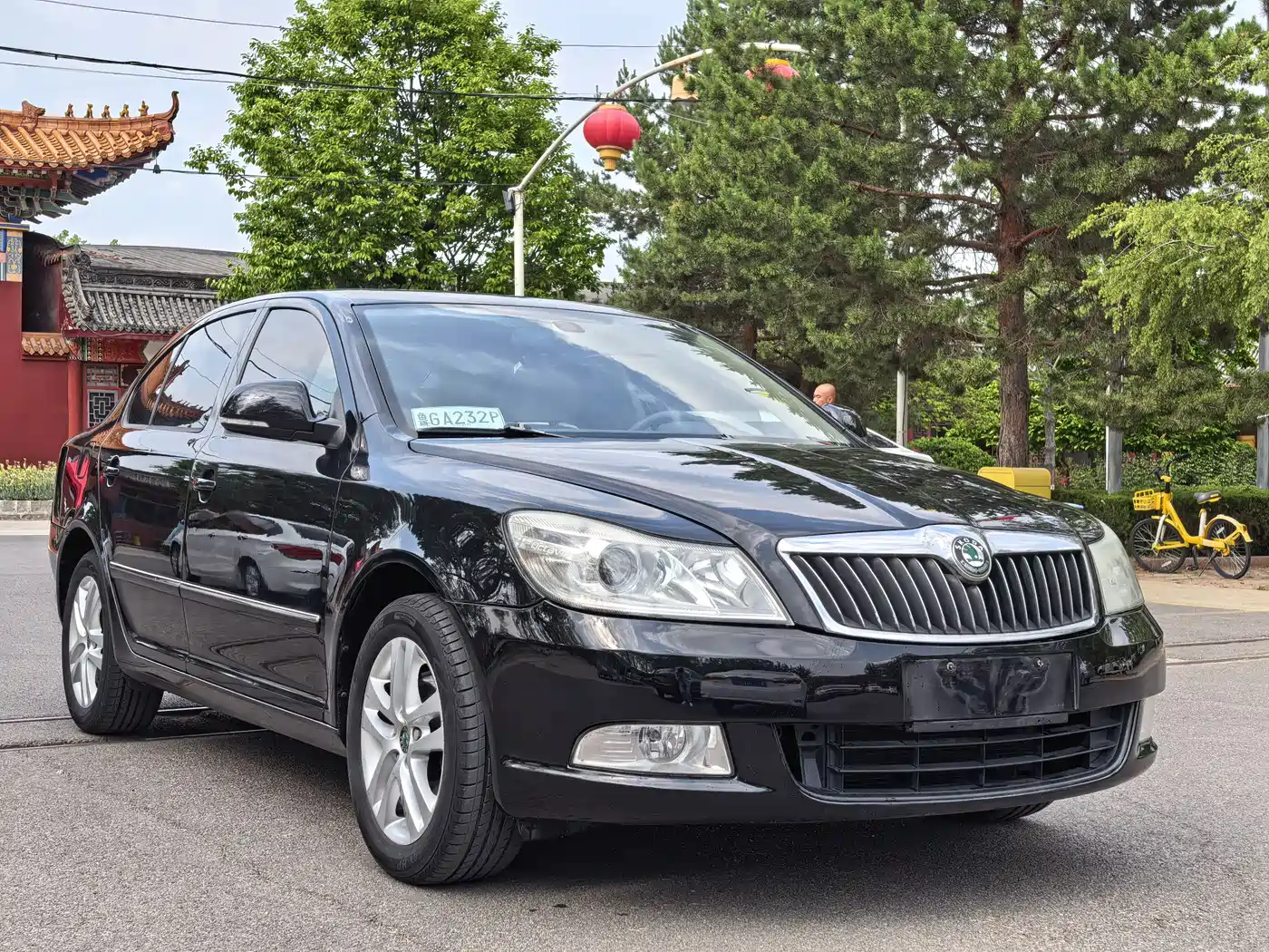 Škoda Octavia 2013 1.6L Automatic Prestige Edition фото 3
