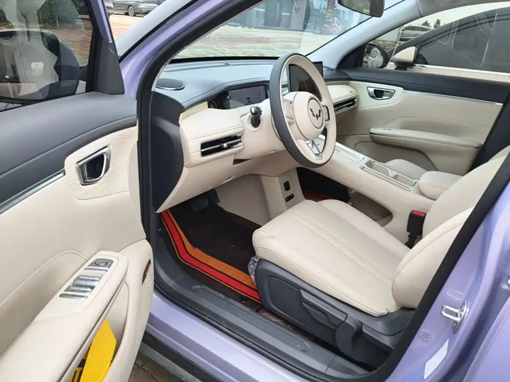 Wuling Motors Wuling Bingo S 2026 2025 Model 325km Premium Edition