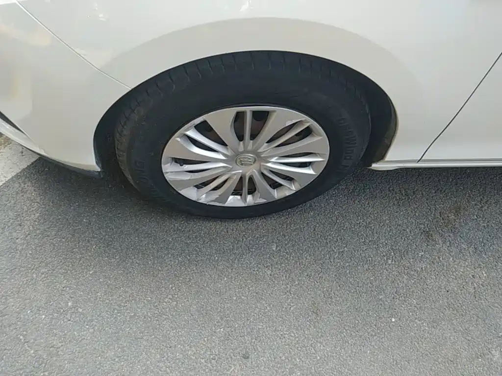 Фото 23 - Buick Excelle