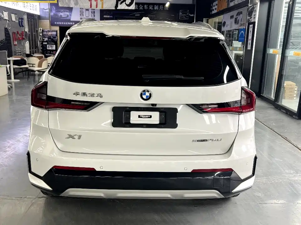 BMW X1 2023 sDrive20Li X Design Package фото 5