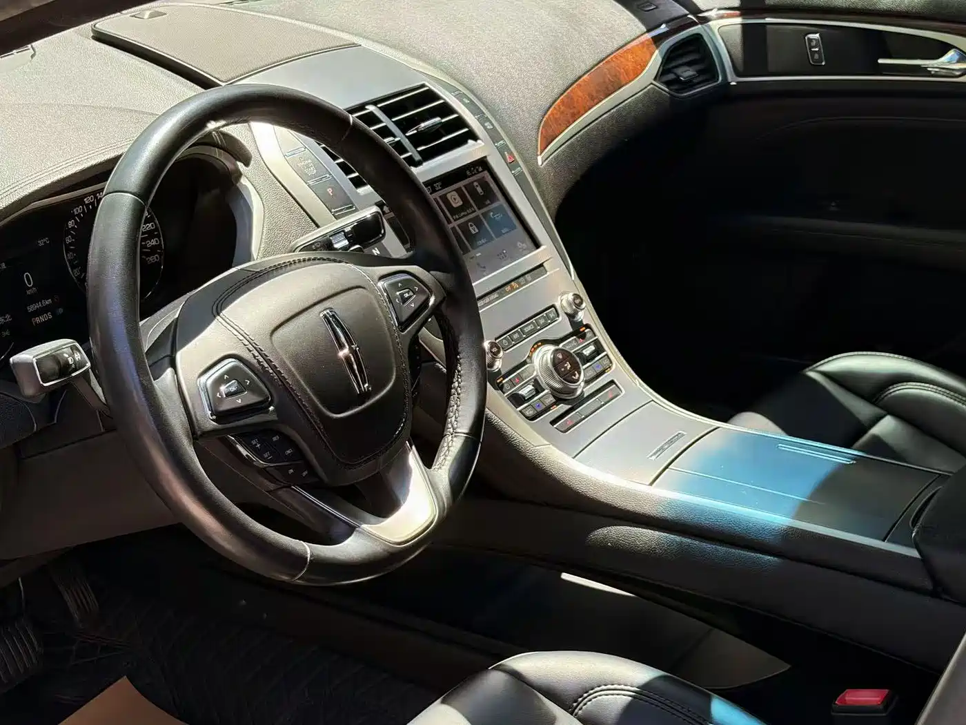 Lincoln MKZ 2019 2019 2.0T Zunyue Edition China V