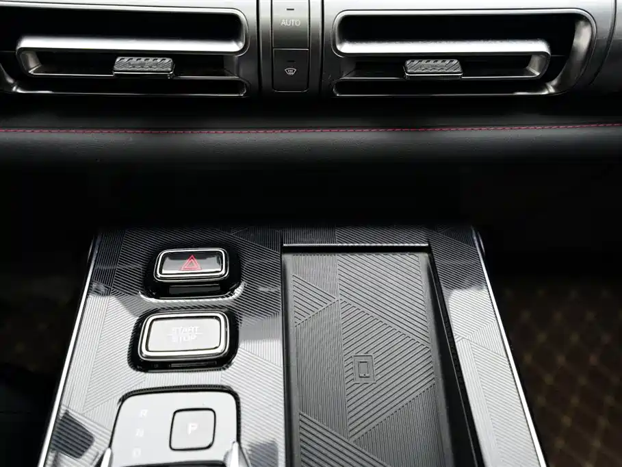 GAC Trumpchi Yingku 2022 Model 1.5T Supernova Pro Edition фото 10