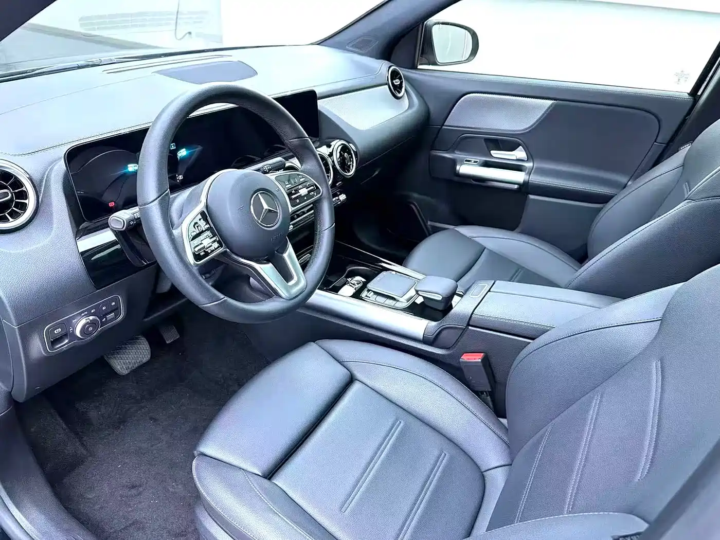 Mercedes-Benz GLA 2023 2023 GLA 200