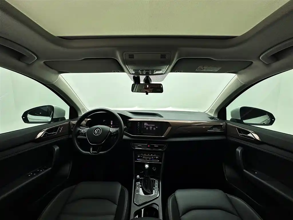 Volkswagen Tharu 2022 280TSI 2WD Comfort фото 11