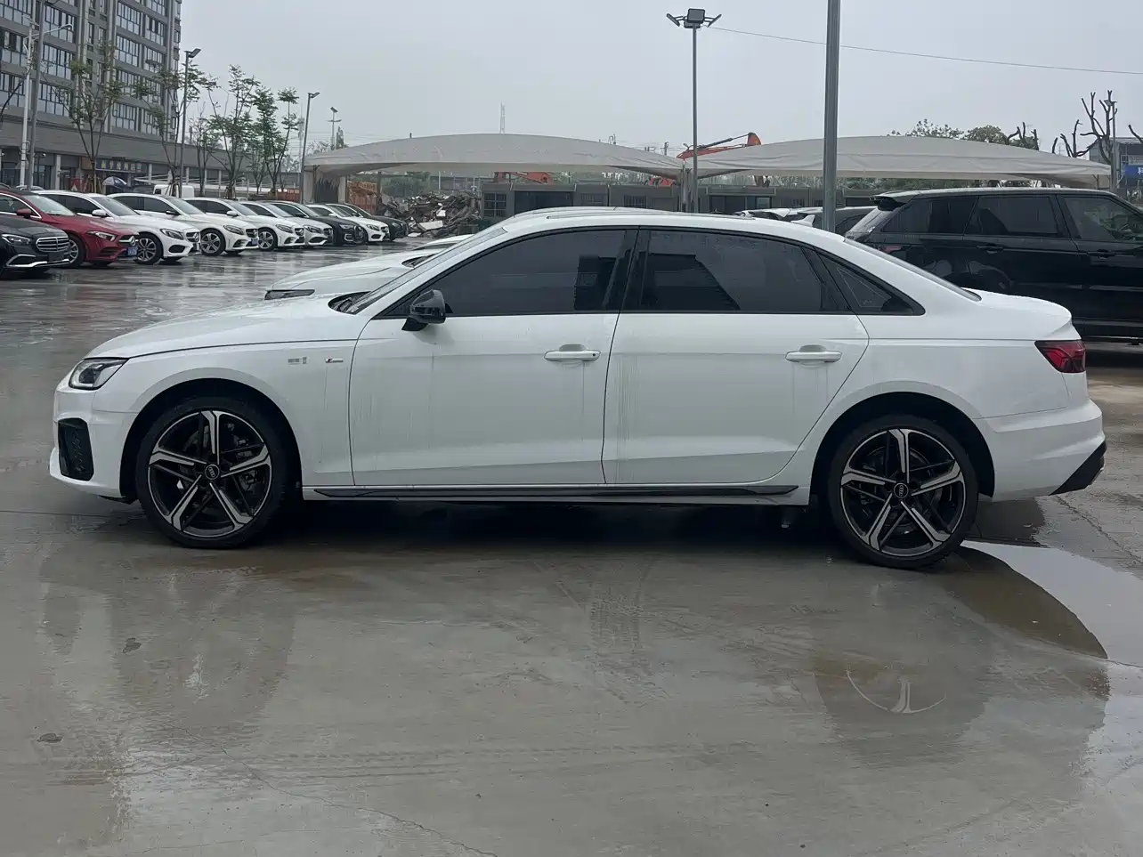 AUDI A4L