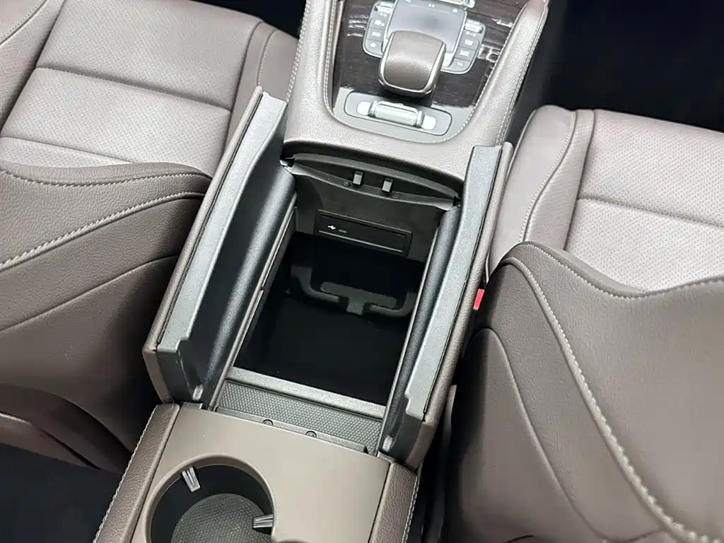 Mercedes-Benz GLS 2021 Facelift GLS 450 4MATIC Fashion фото 14