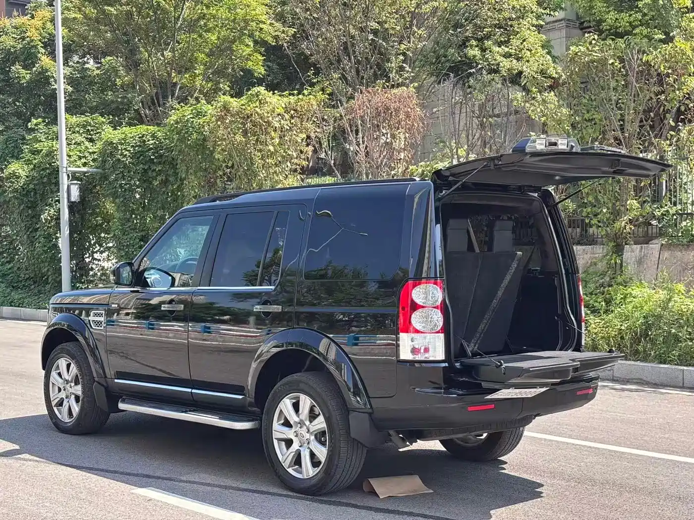 Фото 8 - Land Rover Discovery