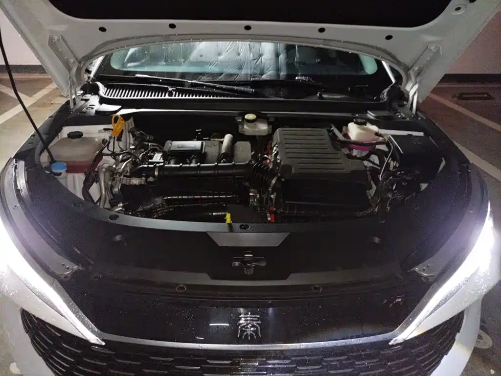 BYD Qin L 2025 DM-i Smart Drive Edition 80KM Leading фото 11
