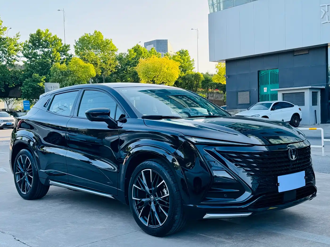 CHANGAN UNI-T