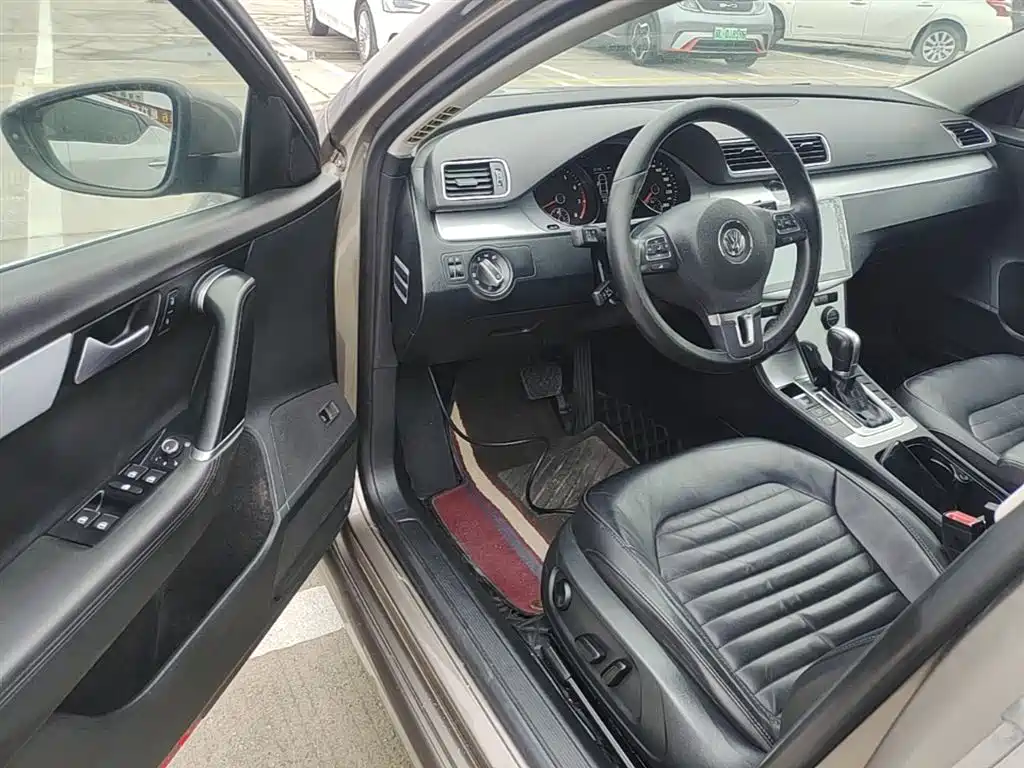 Volkswagen Magotan 2015 1.8TSI Leading фото 16