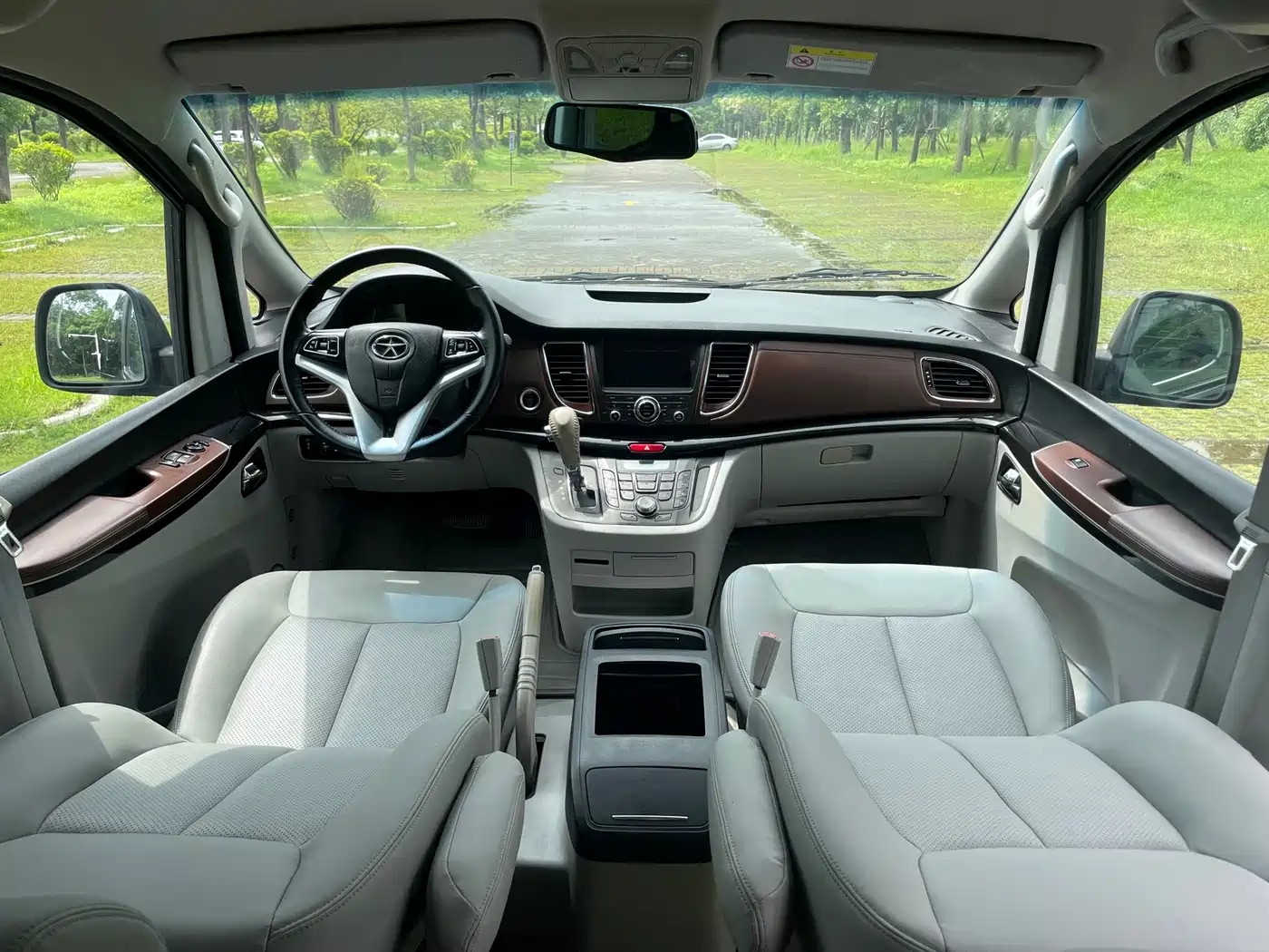 JAC Motors Refine M5 2016 2016 2.0T Gasoline Automatic Official Version