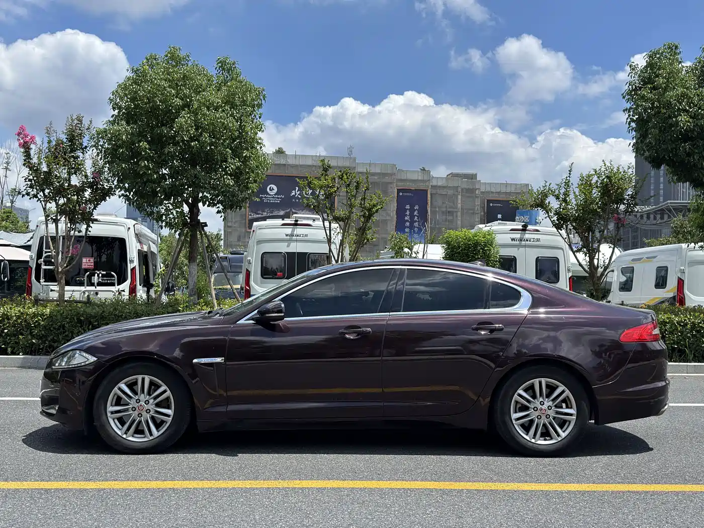 Jaguar XF 2015 2015 XF 2.0T Style Edition