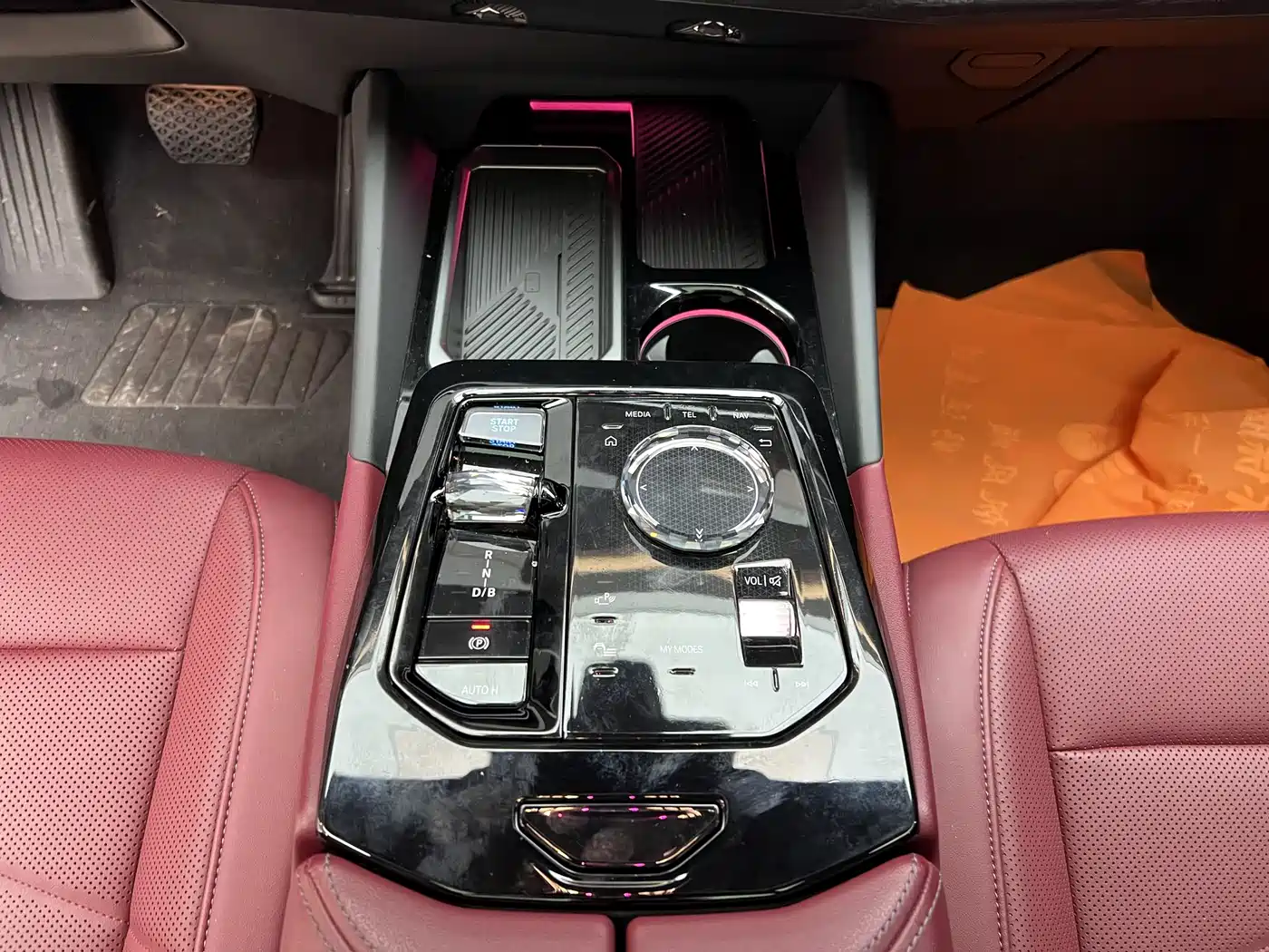 BMW i5 2024 eDrive 35L Premium Luxury Package фото 11