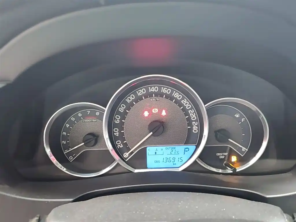 Toyota Levin 2014 1.6G CVT Elite Edition фото 12