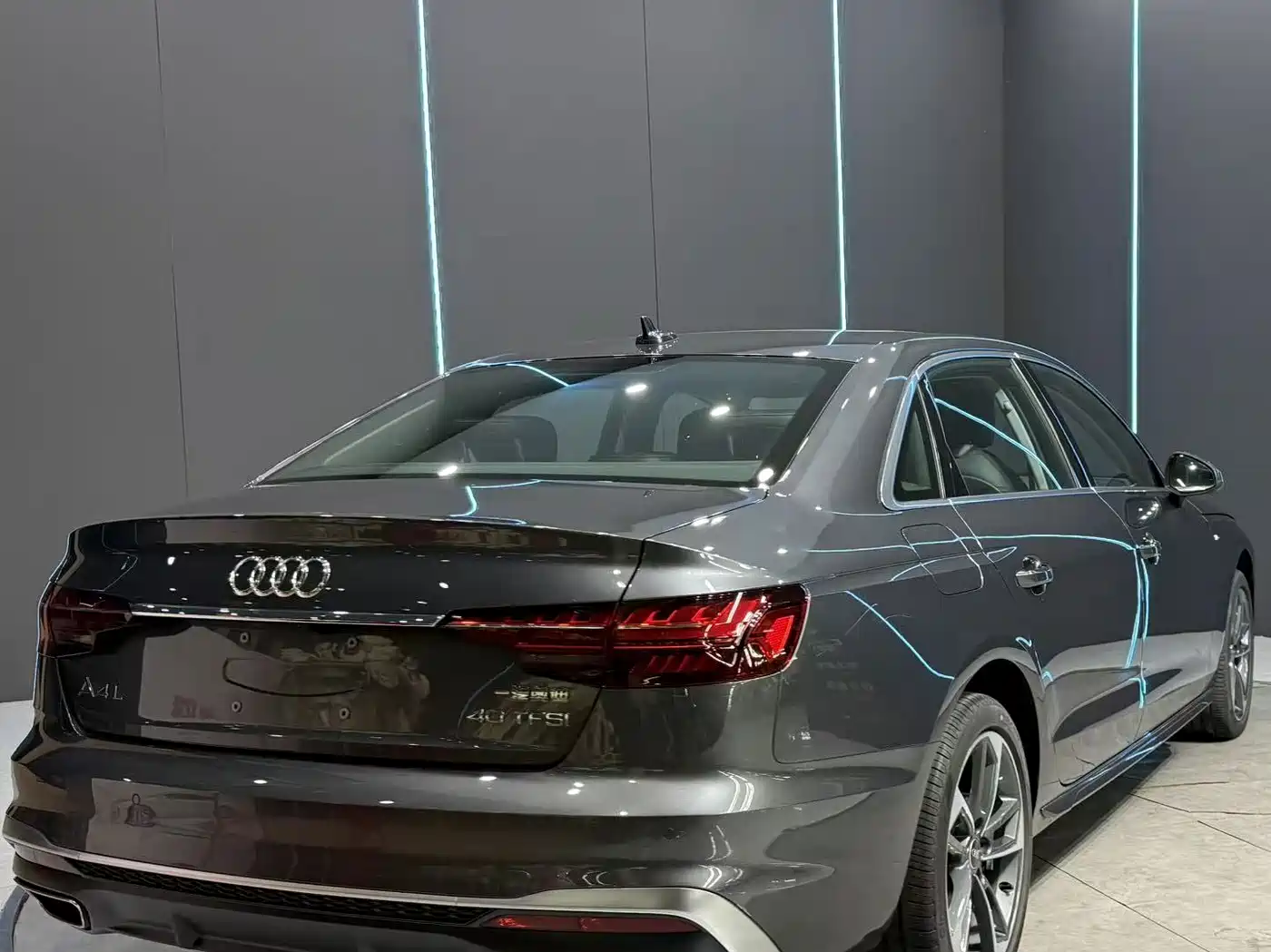Audi A4L 2025 2024 40 TFSI Fashion Dynamic