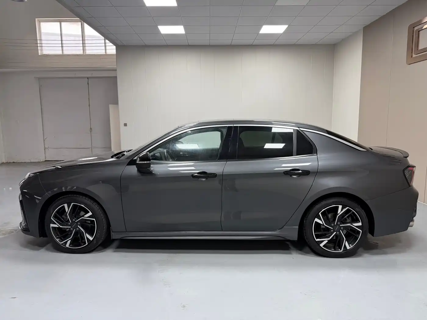 LYNK 03