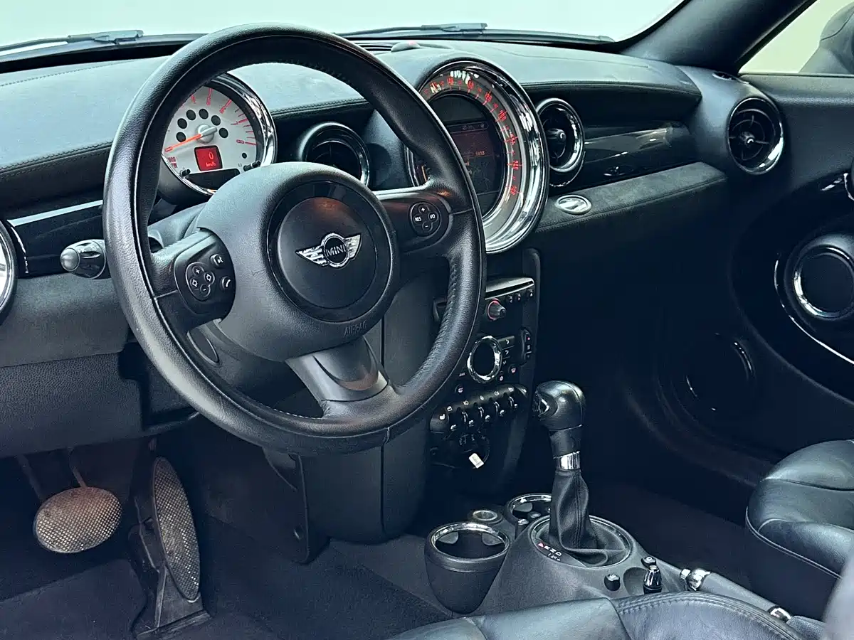 MINI COUPE 2012 1.6L COOPER фото 6