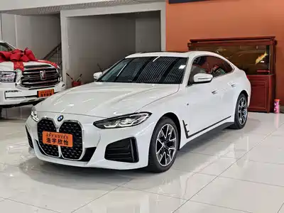 BMW 4