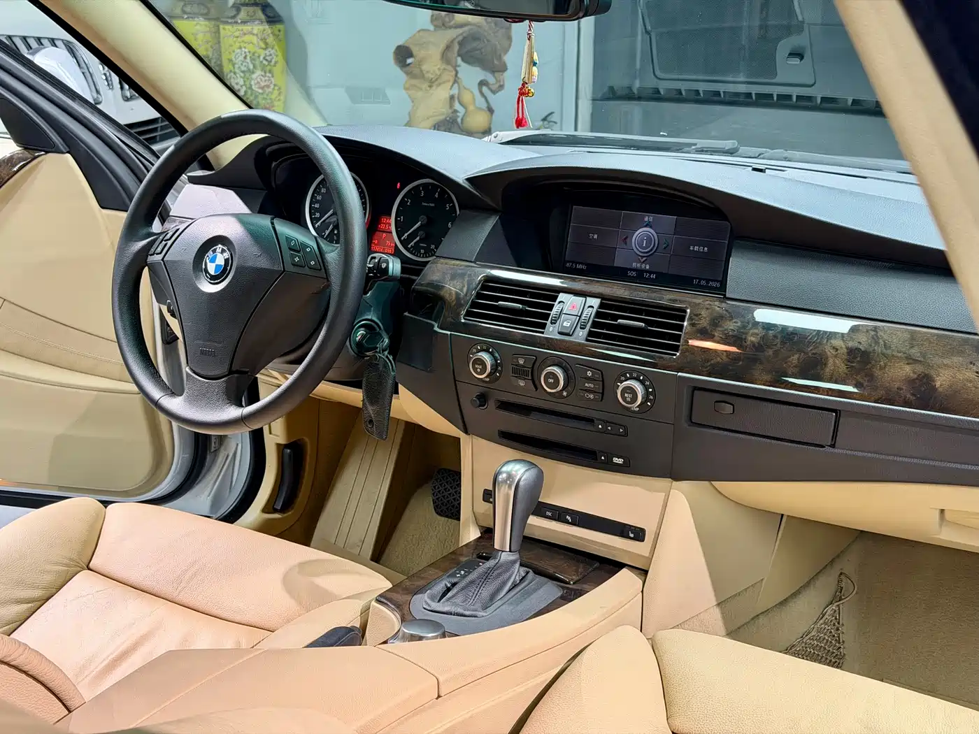 BMW 5 Series 2005 Model 530i фото 14