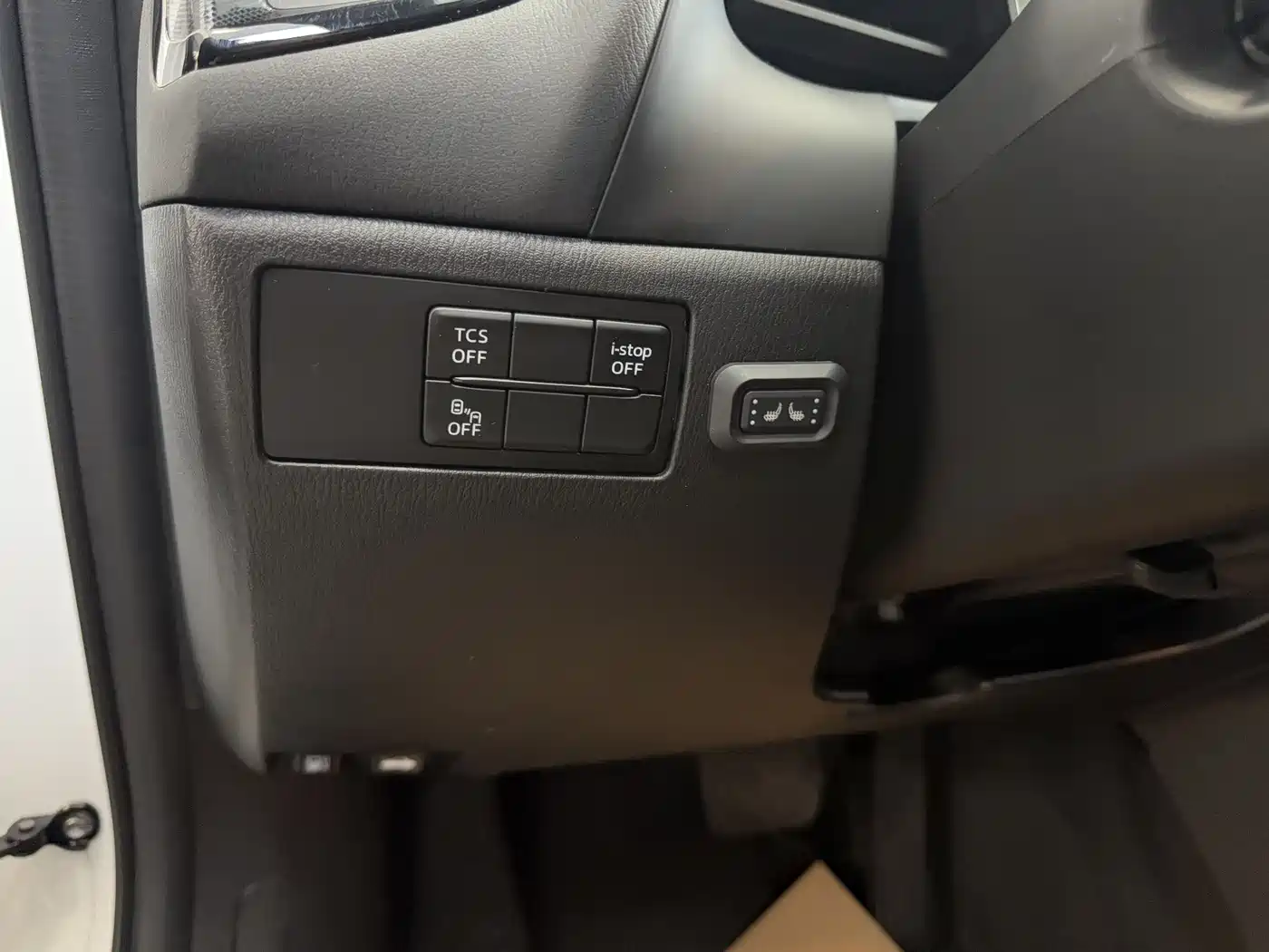 MAZDA CX-4