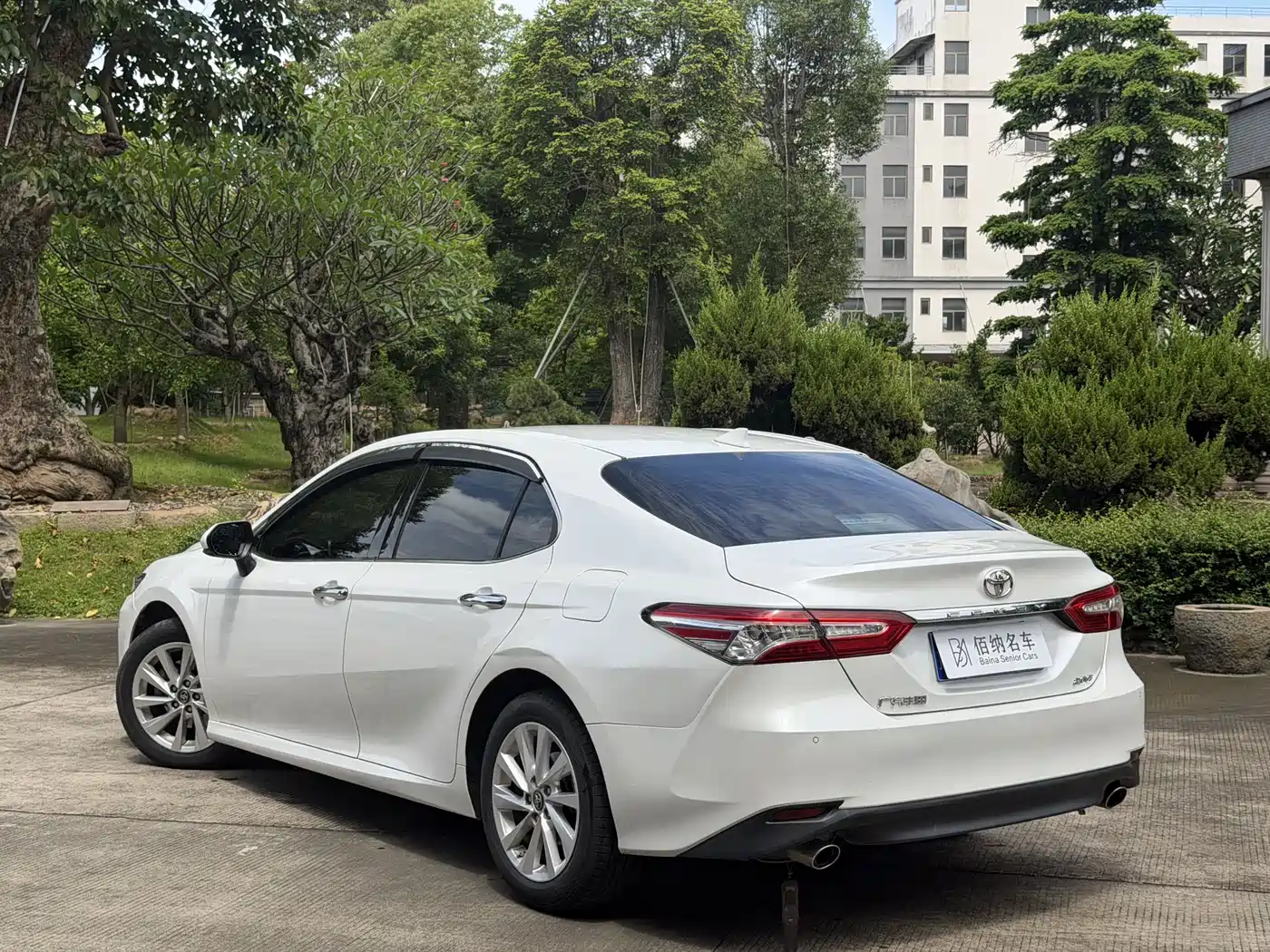 Toyota Camry 2021 2.0G Luxury Edition фото 12