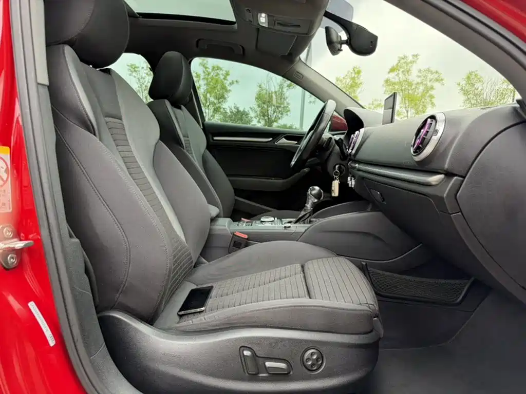 Фото 8 - Audi A3