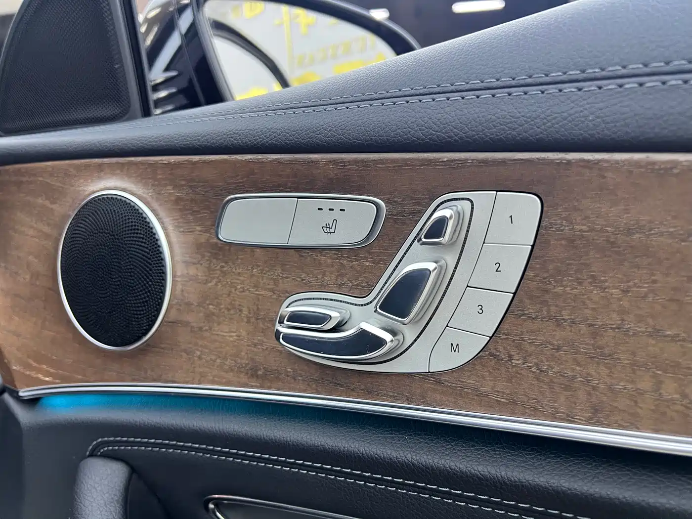 Mercedes-Benz E-Class 2017 E 300 L Luxury фото 13