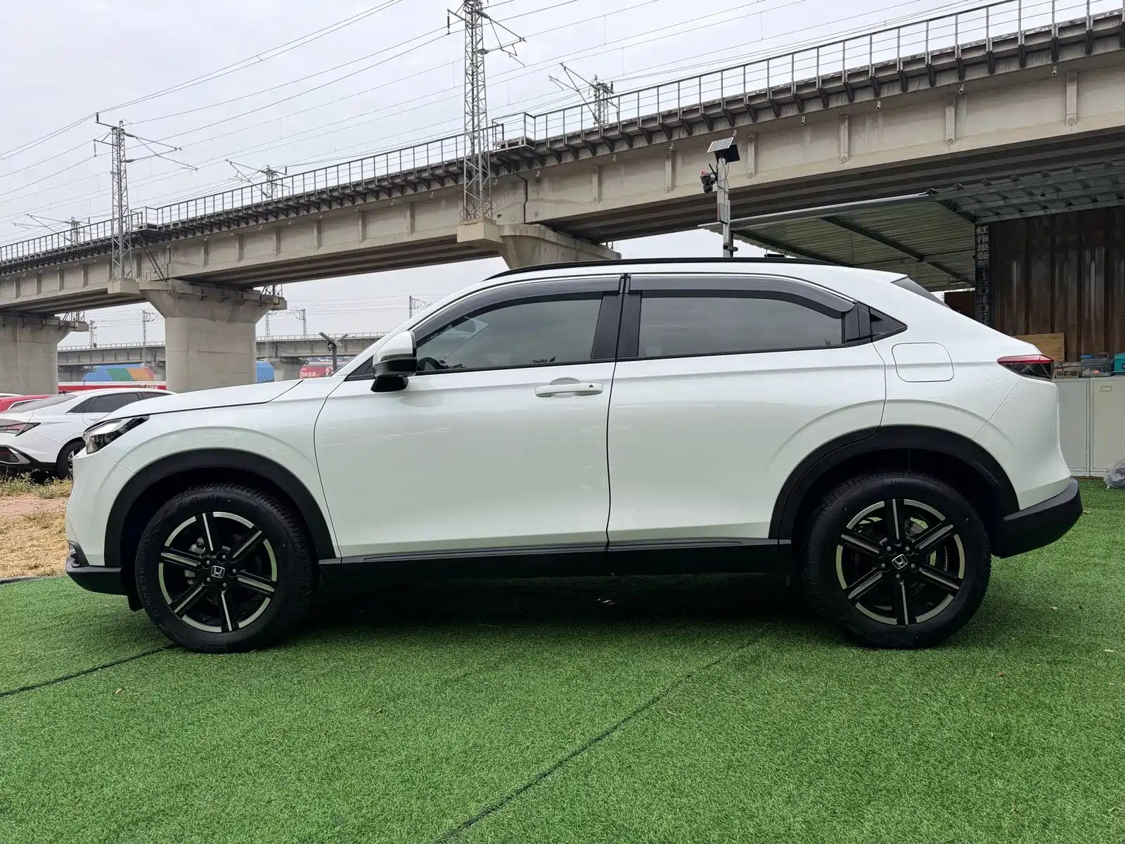 Photo 7 - Honda Vezel