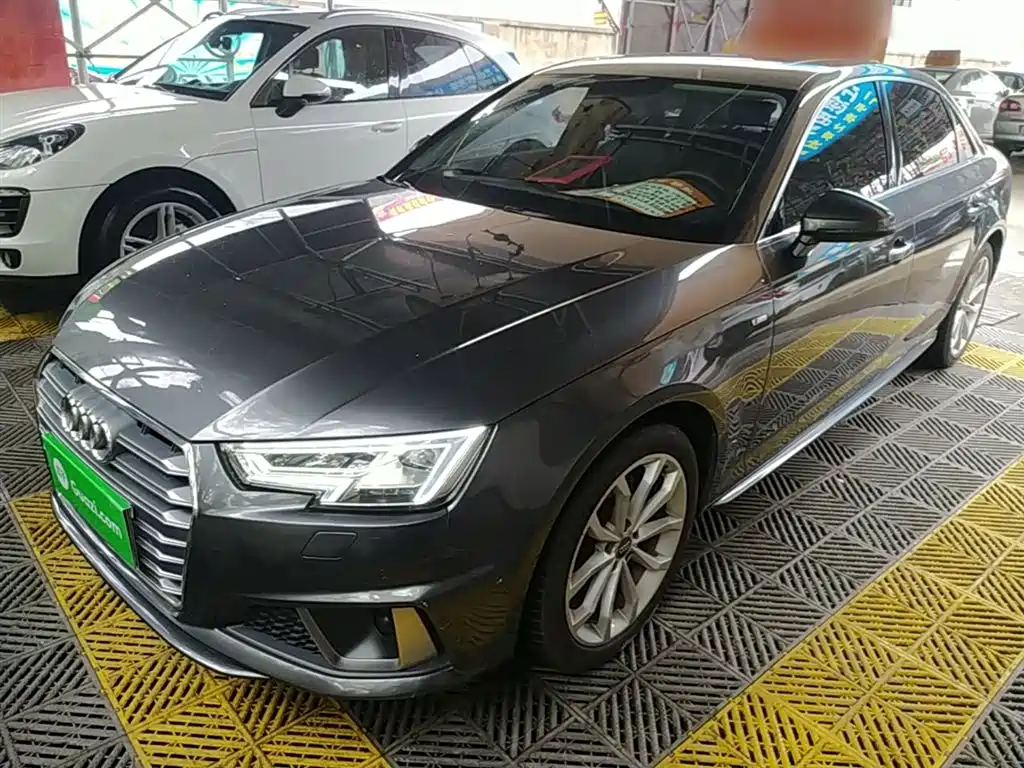 Audi A4L 2019 40 TFSI Fashion (China VI)