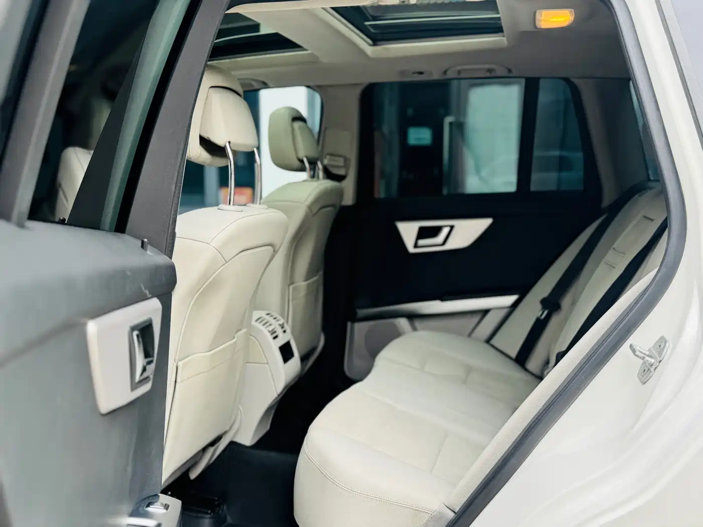 Mercedes-Benz GLK-Class 2015 GLK 260 4MATIC Dynamic Ultimate Edition фото 12