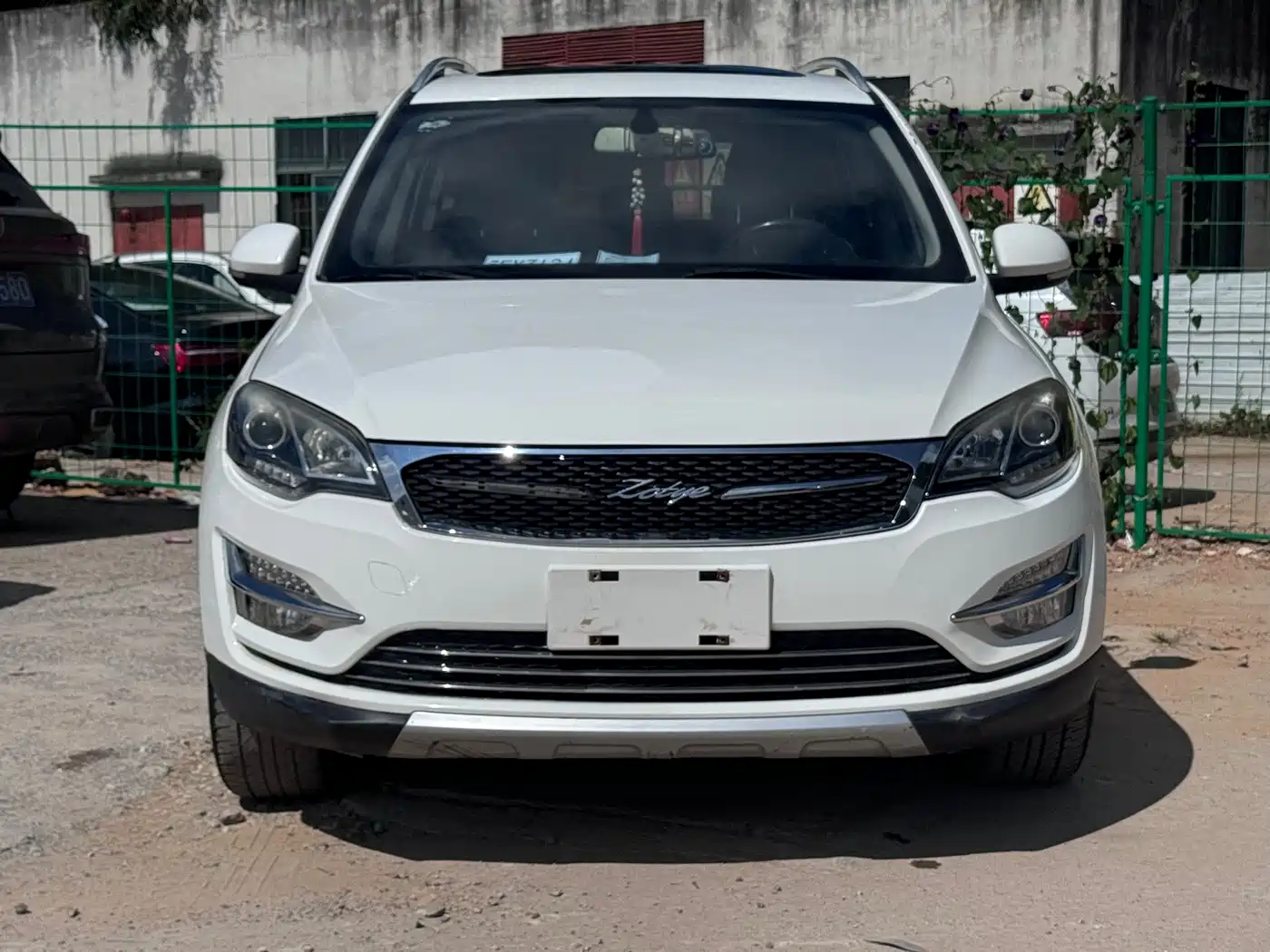 Zotye Damai X5 2015 2015 1.5T Manual Premium (China IV)