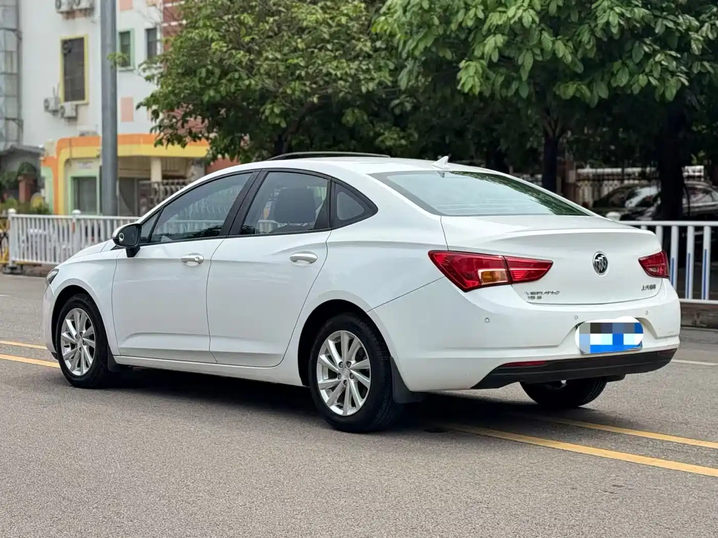Buick Verano 2017 Sedan 15S Automatic Leading фото 4
